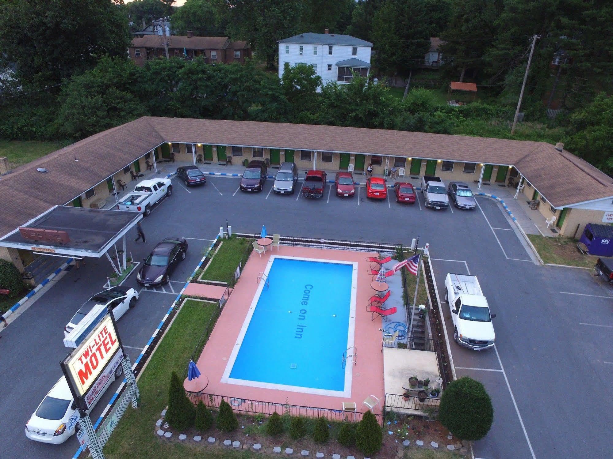 Twi-Lite Inn Front Royal Bagian luar foto