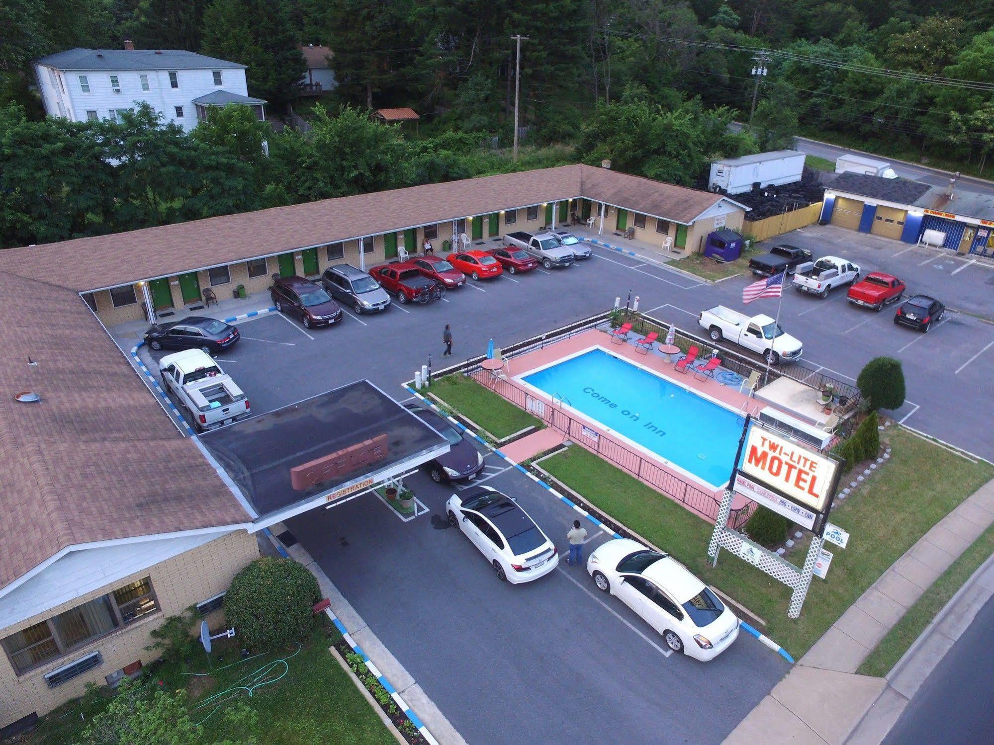 Twi-Lite Inn Front Royal Bagian luar foto