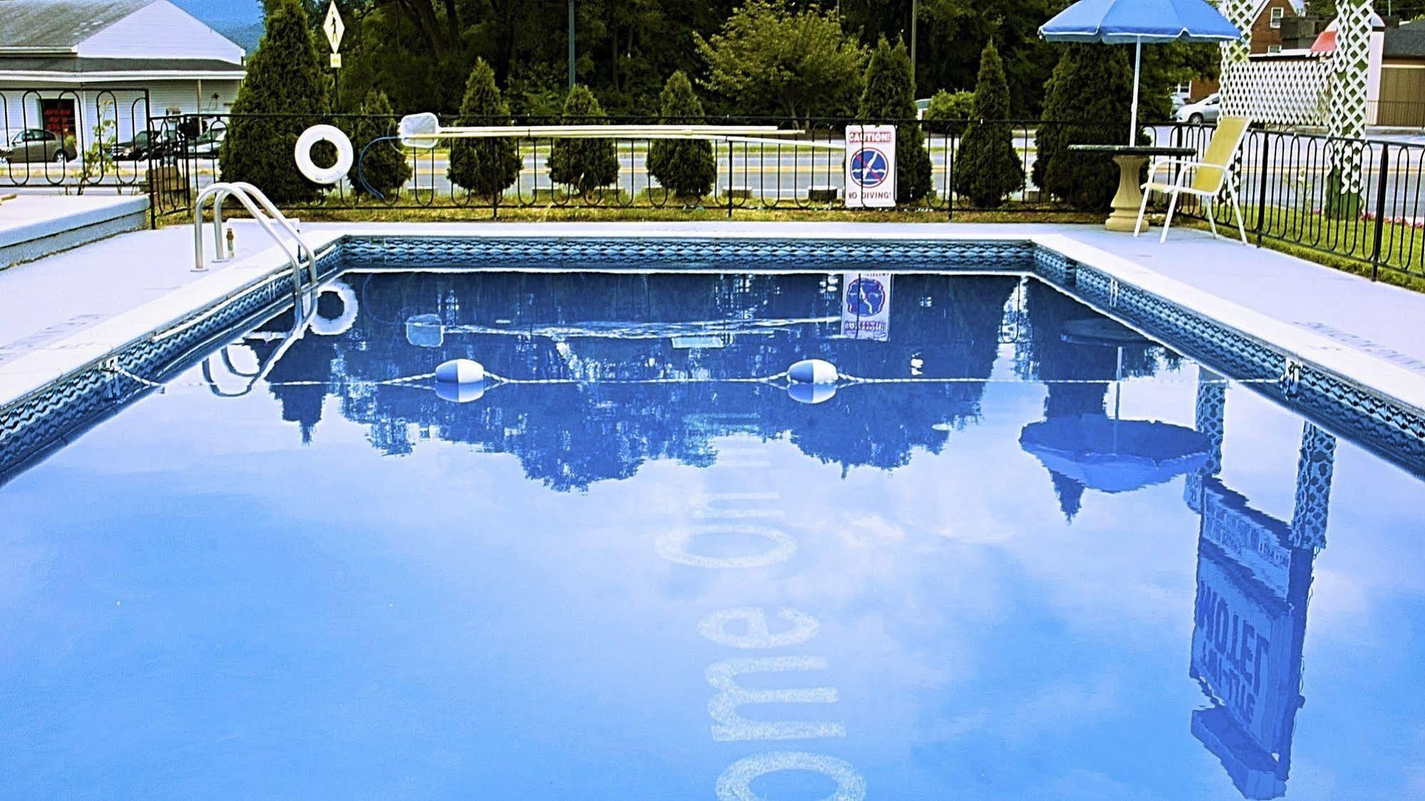 Twi-Lite Inn Front Royal Bagian luar foto